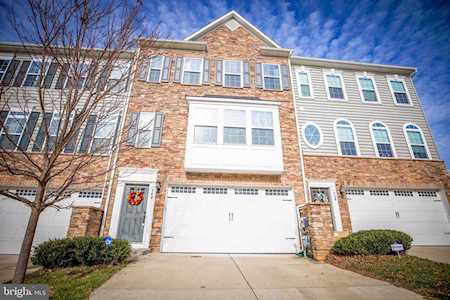 748 Stonehouse Way Hockessin, DE 19707