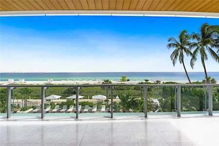 5775 Collins Ave #301 Miami Beach, FL 33140
