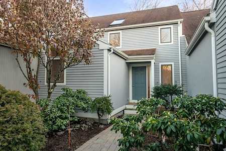 26 Pickwick Way #26 Wayland, MA 01778