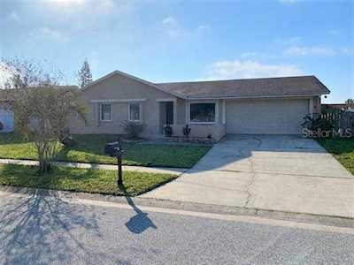 2310 Cornhill Dr Orlando, FL 32837