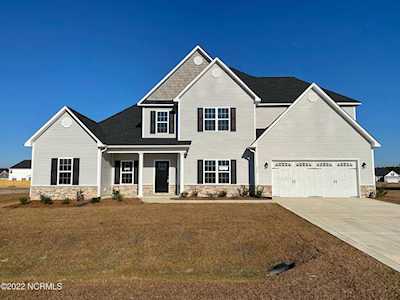 333 Naval Store Drive Jacksonville, NC 28546