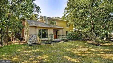 1 Pleasant Mill Ct Medford, NJ 08055