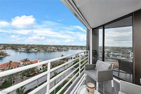 4751 N Gulf Shore Blvd #1104 Naples, FL 34103