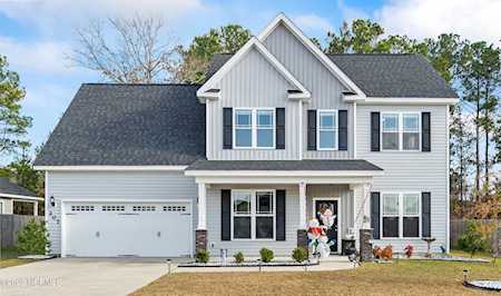 207 Dairyfarm Road Jacksonville, NC 28546