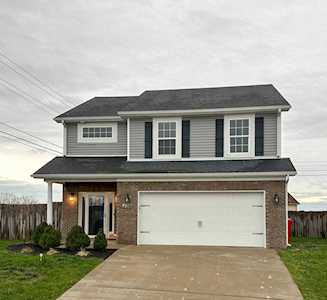 136 Shelby Way Nicholasville, KY 40356