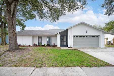 1921 Dockside Dr Valrico, FL 33594