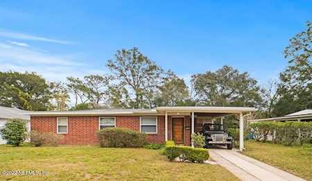 2233 Maple Leaf DR E Jacksonville, FL 32211