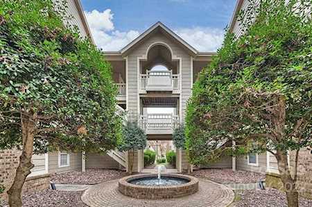 5007 Sharon Rd Charlotte, NC 28210