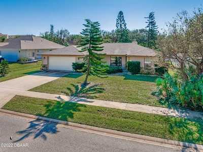 97 Maura Terrace Ponce Inlet, FL 32127