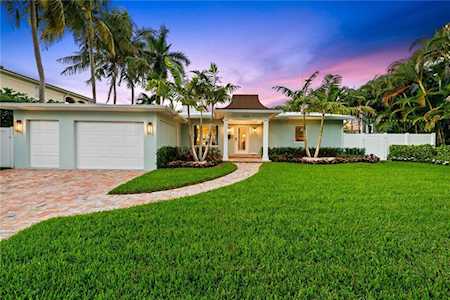 1111 Ponce De Leon Dr Fort Lauderdale, FL 33316
