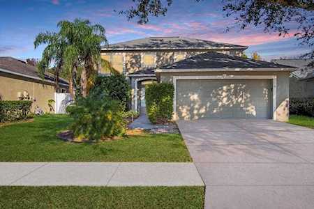 4508 Horseshoe Pick Ln Valrico, FL 33594