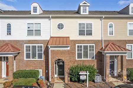 8414 Scotney Bluff Ave Charlotte, NC 28273