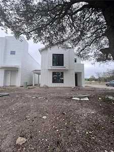 7601 Cooper LN #1 Austin, TX 78745