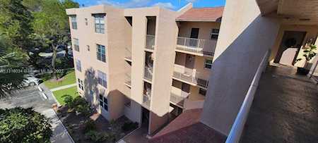 9441 Live Oak Pl #404 Davie, FL 33324