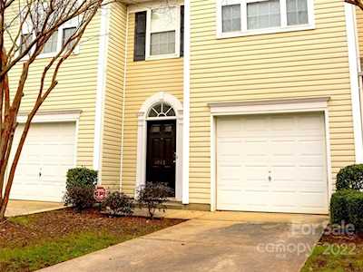 4002 Glenlea Commons Dr Charlotte, NC 28216