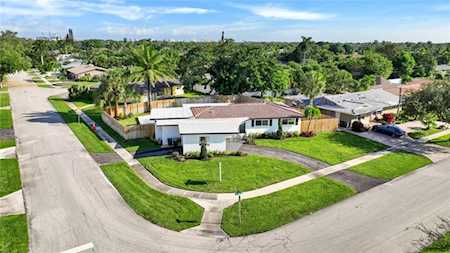 400 SW 15th Ave Boca Raton, FL 33486