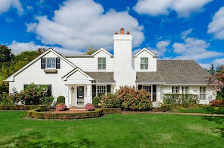 2480 Onandaga Drive Upper Arlington, OH 43221