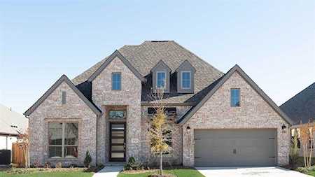 1713 Cannon Street Van Alstyne, TX 75495