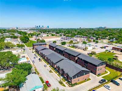 1729 W Cantey Street Fort Worth, TX 76110