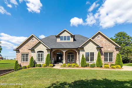 330 Twelve Oaks Dr Mt Washington, KY 40047