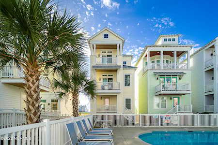 107 W Bogue Boulevard Atlantic Beach, NC 28512