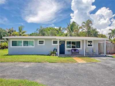 1160 NE 3rd St Pompano Beach, FL 33060