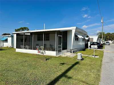 4686 67th St N #40 St. Petersburg, FL 33709