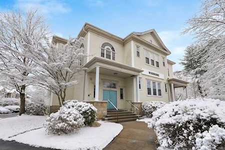 665 Pleasant St #5 Weymouth, MA 02189