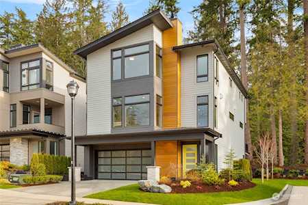 4290 216th Place SE Issaquah, WA 98029