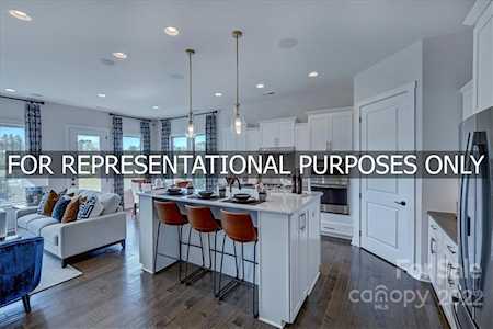 18006 Grey Mossrun Dr Charlotte, NC 28278