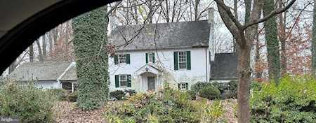 4408 Great Oak Rd Rockville, MD 20853