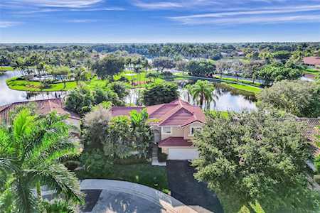 1125 Spyglass Weston, FL 33326