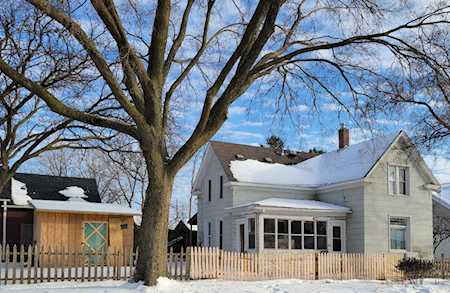 678 Arundel Street Saint Paul, MN 55103
