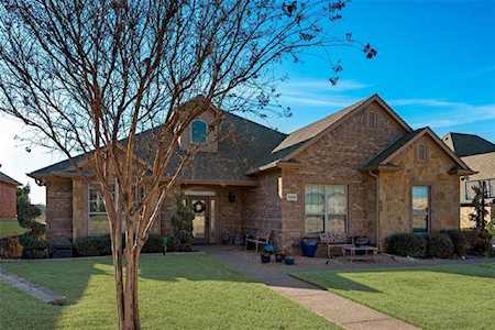 11104 Hawkins Home Boulevard Benbrook, TX 76126
