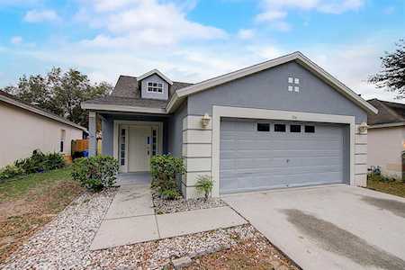 556 Summer Sails Dr Valrico, FL 33594