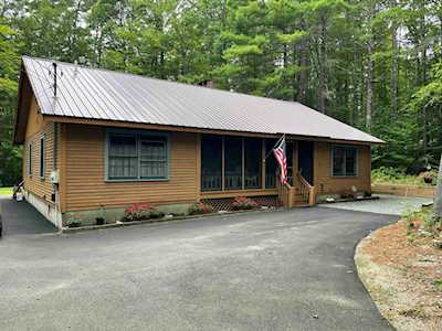 10 Crestline Dr Ossipee, NH 03814