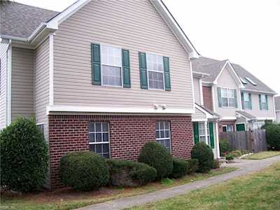 2014 Willow Point Arch Chesapeake, VA 23320