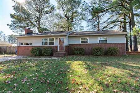 3304 Dunedin Dr Chesapeake, VA 23321
