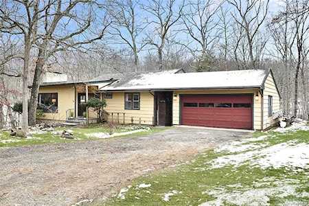 104 Old Church Lane Pound Ridge, NY 10576