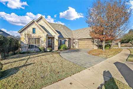 516 Waterford Lane Colleyville, TX 76034