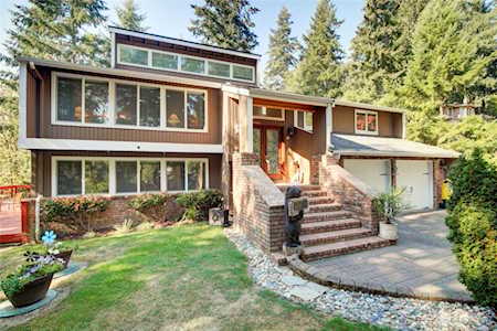737 222nd Place NE Sammamish, WA 98074