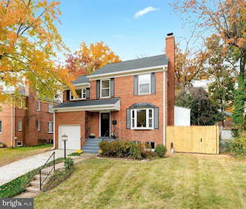 1208 Jackson Ave Takoma Park, MD 20912