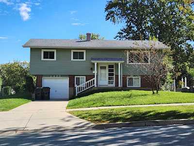 1425 Highland Blvd Hoffman Estates, IL 60195