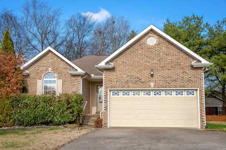 1392 Harrington Dr Gallatin, TN 37066