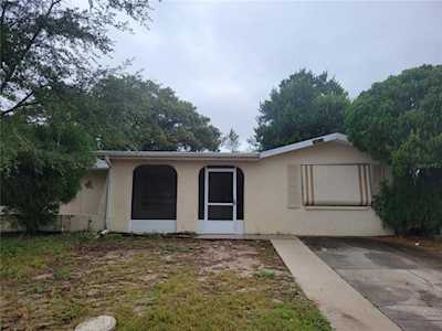 6013 7th Ave New Port Richey, FL 34653