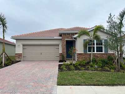 3955 Crosswater Dr North Fort Myers, FL 33917