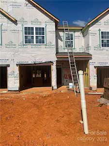 14017 Castle Nook Dr Charlotte, NC 28273
