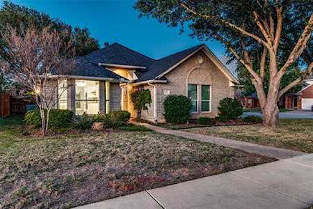 449 Woodridge Drive Keller, TX 76248