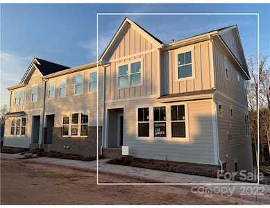 628 Amalfi Dr Davidson, NC 28036