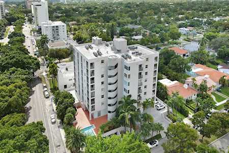 2400 SW 3rd Ave #804 Miami, FL 33129